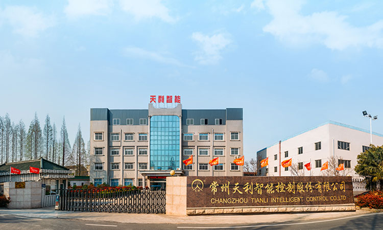 關(guān)于巨堅(jiān)